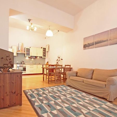 Warsaw City Apartments Экстерьер фото
