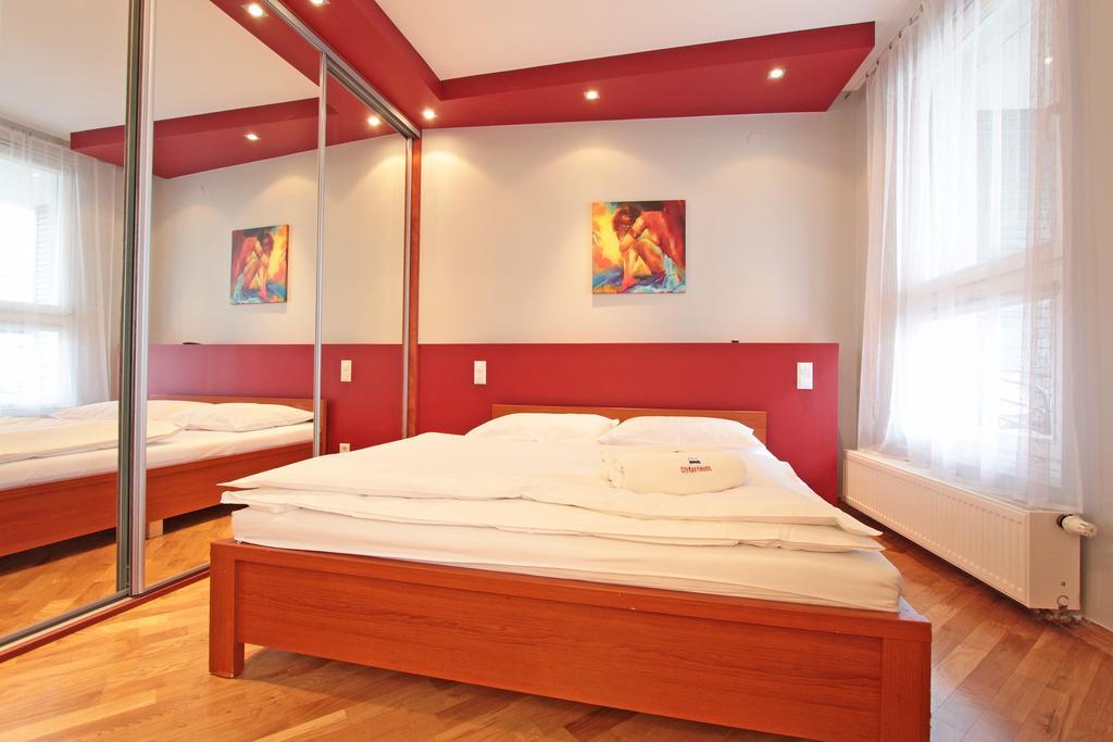 Warsaw City Apartments Экстерьер фото