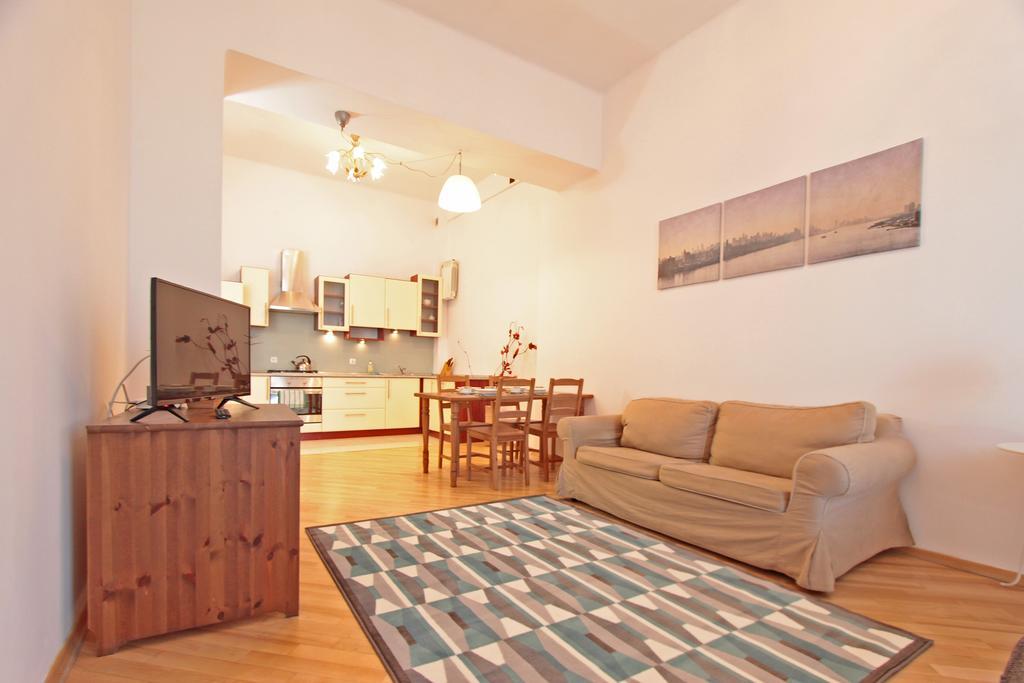 Warsaw City Apartments Экстерьер фото