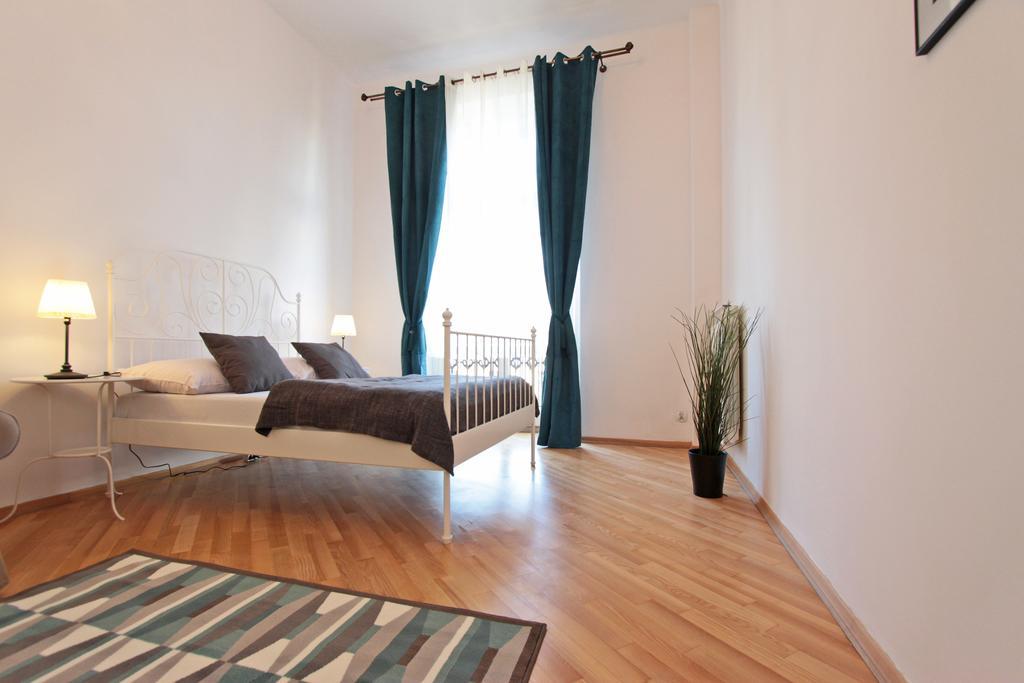 Warsaw City Apartments Экстерьер фото